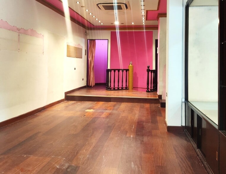 Calle Marqués de Pidal, 8, Oviedo, Asturias for lease - Building Photo - Image 3 of 25