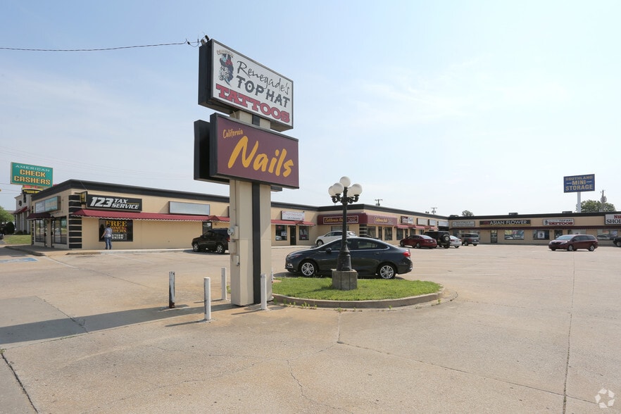 5033-5079 S Yale Ave, Tulsa, OK for lease - Primary Photo - Image 1 of 11