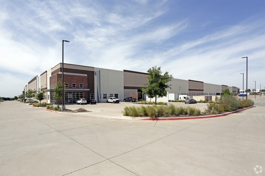 1111 W Bardin Rd, Arlington, TX for sale - Primary Photo - Image 1 of 1