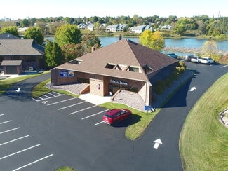 More details for 21 E Waldo Blvd, Manitowoc, WI - Office for Lease