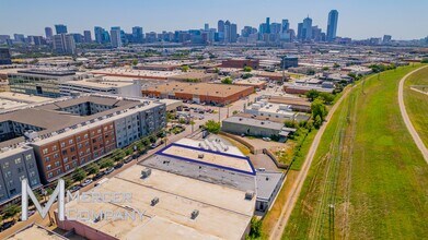 1829 E Levee St, Dallas, TX - AERIAL  map view