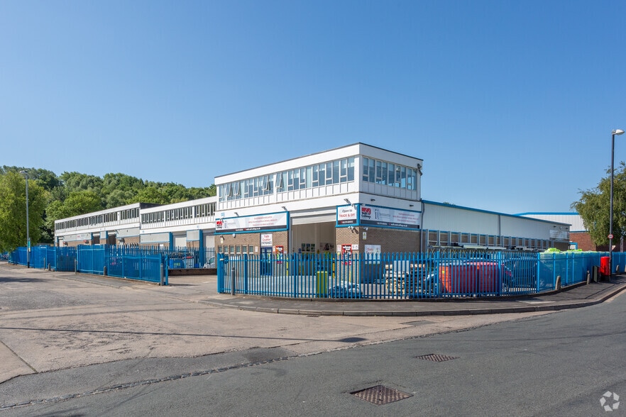 121-133 South Liberty Ln, Bristol for lease - Primary Photo - Image 1 of 2