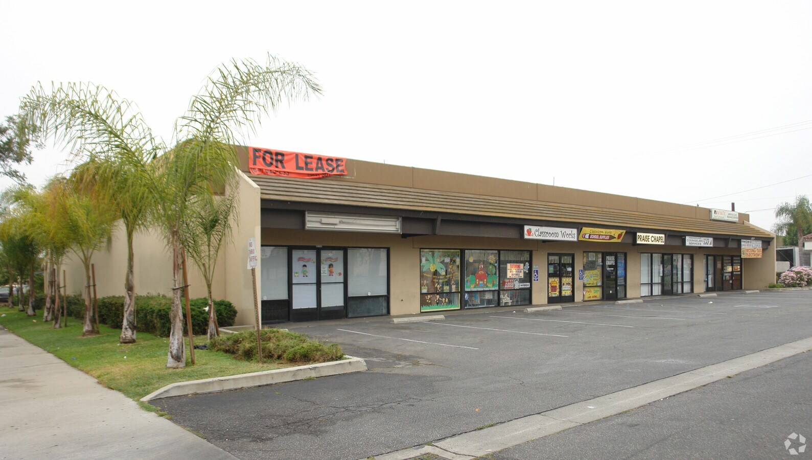 8020 Somerset Blvd, Paramount, CA 90723 Property Record