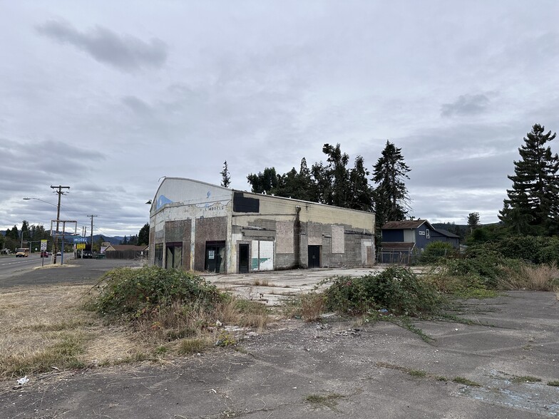 711 S Pacific Hwy, Cottage Grove, OR for sale - Building Photo - Image 3 of 6