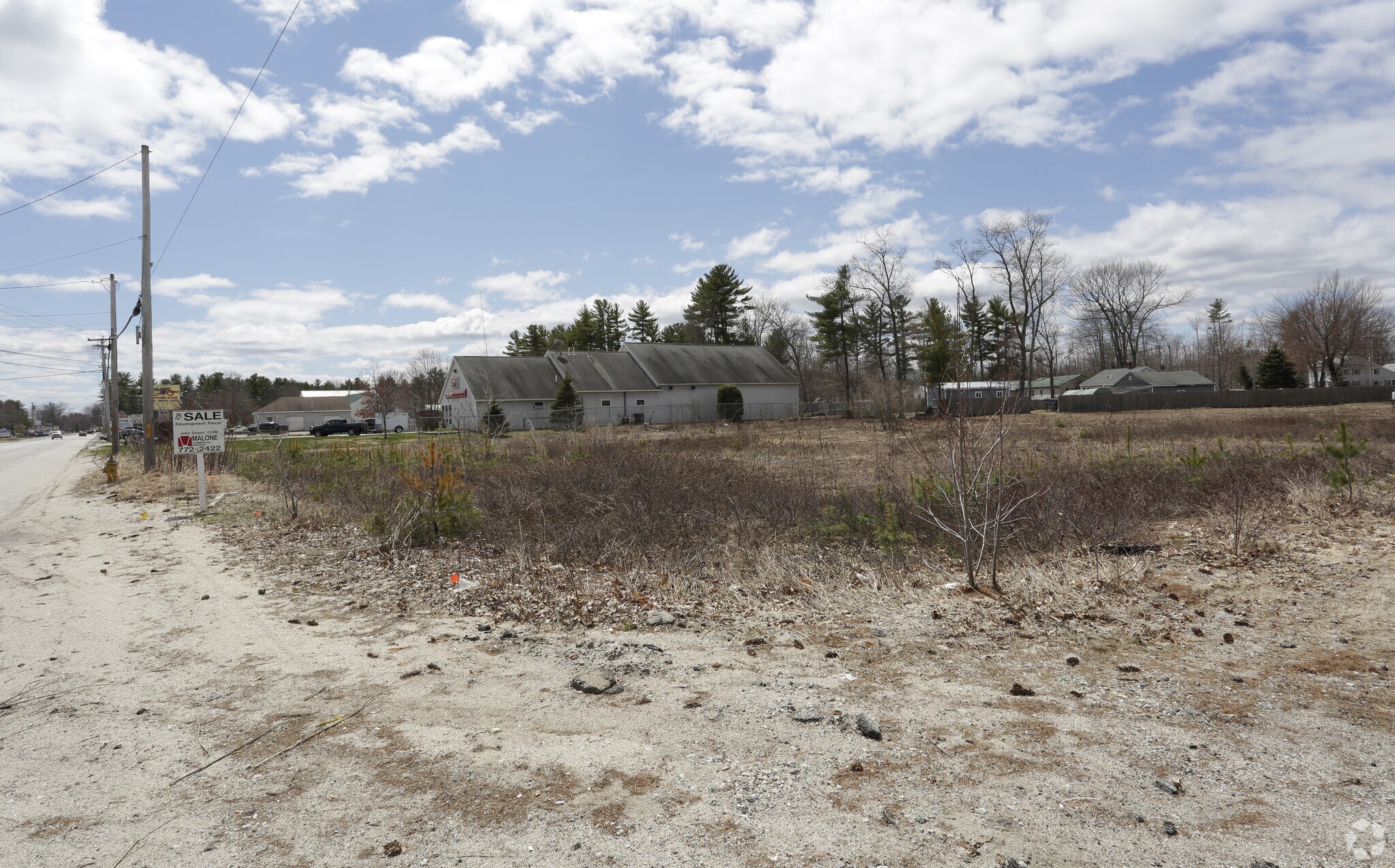 660 Roosevelt Trl, Windham, ME for sale Primary Photo- Image 1 of 1
