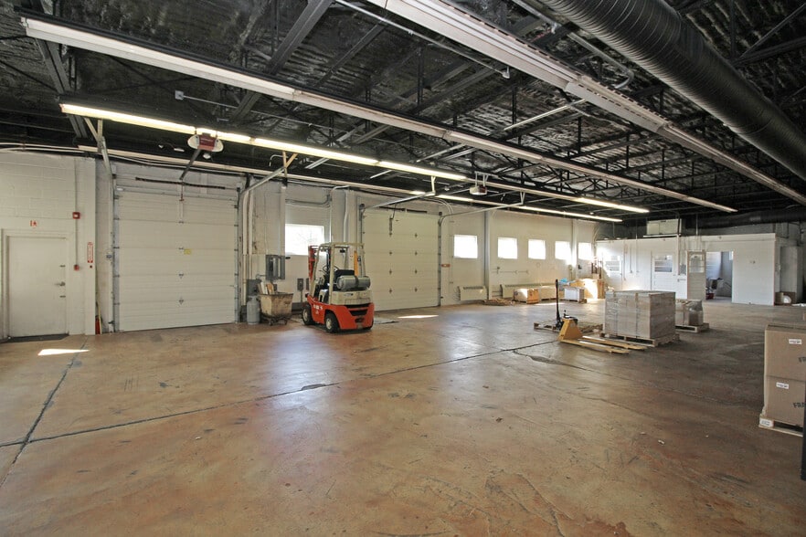 2170 Route 57 W, Washington, NJ for lease - Interior Photo - Image 3 of 9