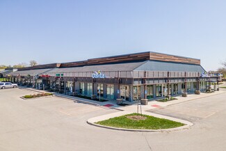 More details for 7204-7246 University Ave, Windsor Heights, IA - Retail for Lease