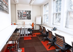 South St, Ashby De La Zouch for lease Interior Photo- Image 1 of 5