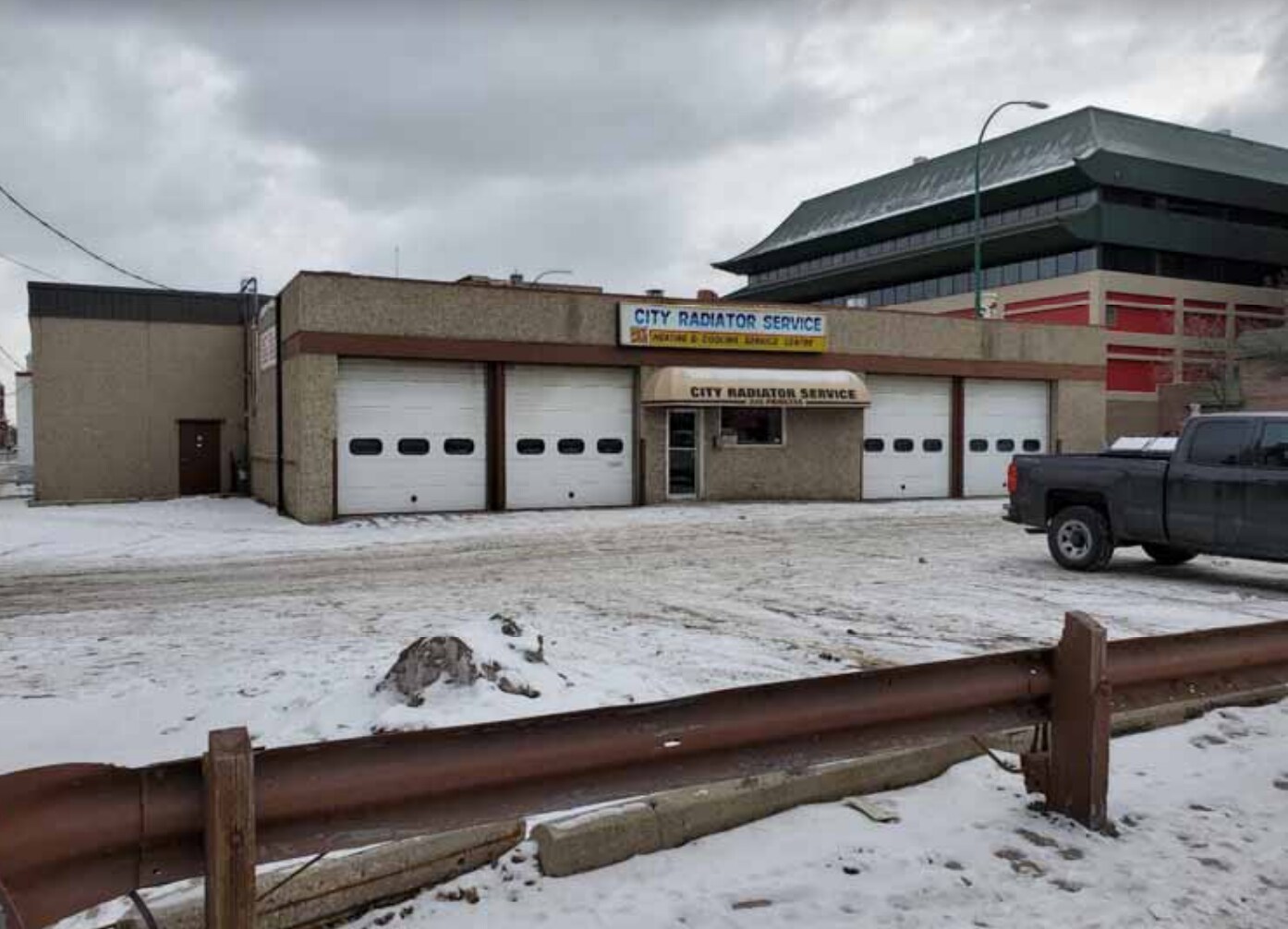 225 Princess St, Winnipeg, MB for sale Primary Photo- Image 1 of 1