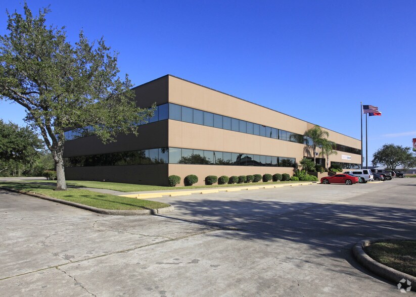 600 Gulf Fwy, Texas City, TX for sale - Primary Photo - Image 1 of 1