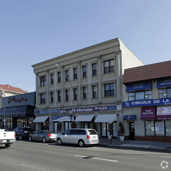 20 W Park Ave, Long Beach, NY for sale - Primary Photo - Image 1 of 1