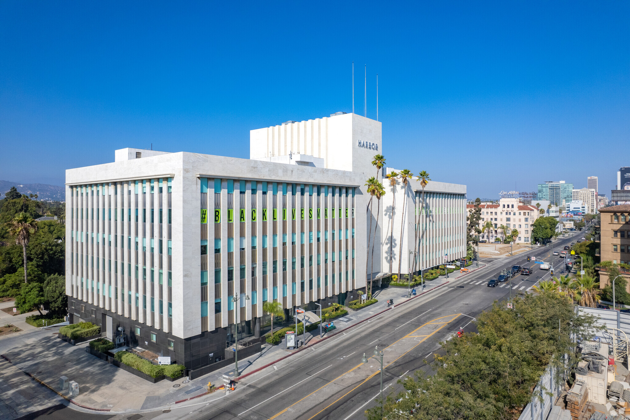 4201 Wilshire Blvd, Los Angeles, CA for lease Building Photo- Image 1 of 14