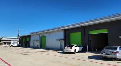 25115-25155 FM 2978 Rd, Tomball, TX for lease Building Photo- Image 2 of 10