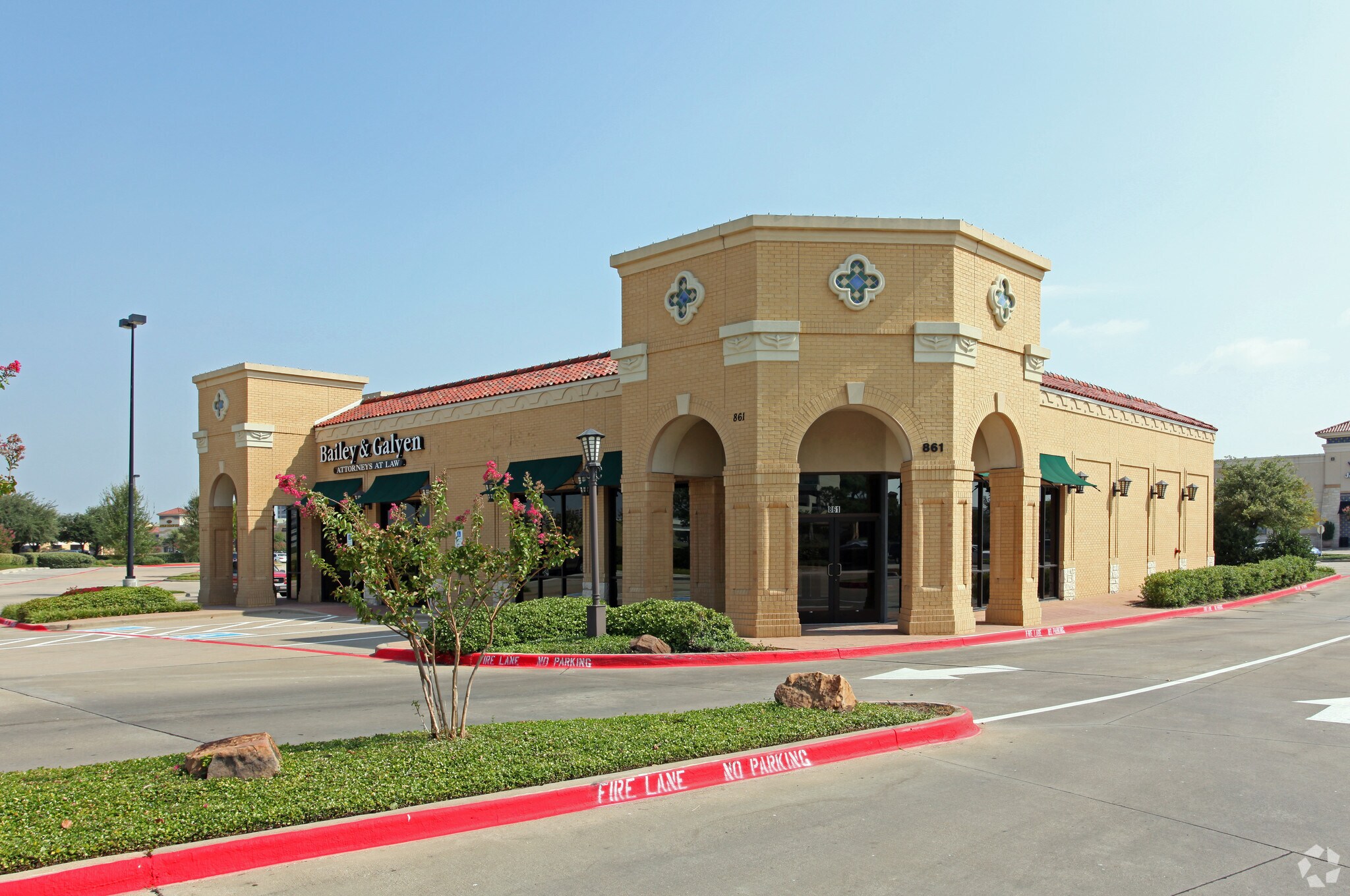 861 W John Carpenter Fwy, Irving, TX for sale Primary Photo- Image 1 of 1