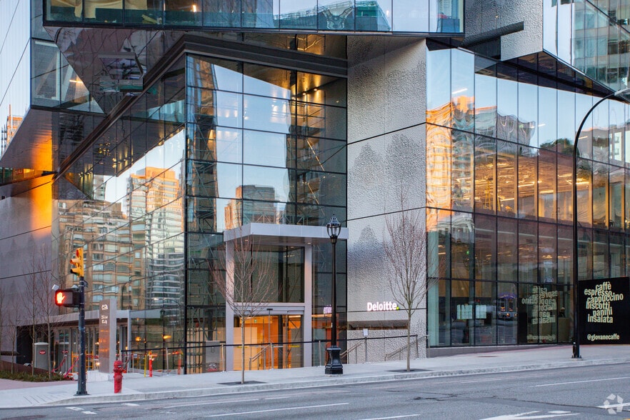 400 W Georgia St, Vancouver, BC for lease - Building Photo - Image 2 of 15