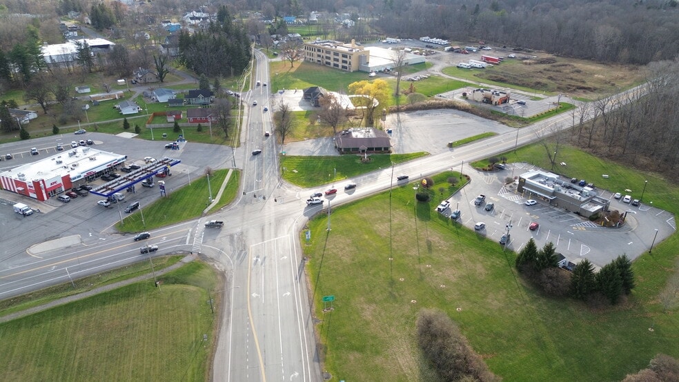 96 North Ave, Manchester, NY for sale - Primary Photo - Image 1 of 5