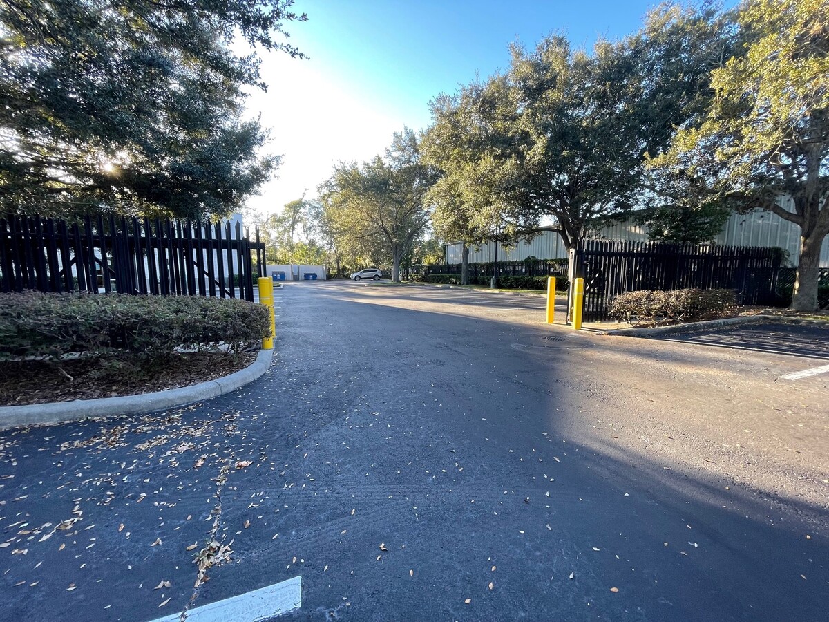 1050 West Town Pky, Altamonte Springs, FL 32714 - Office for Sale | LoopNet