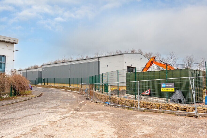 Faraday Close, Doncaster for sale - Primary Photo - Image 1 of 1