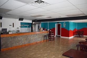 85 E Edgebrook Dr, Houston, TX for lease Interior Photo- Image 2 of 3