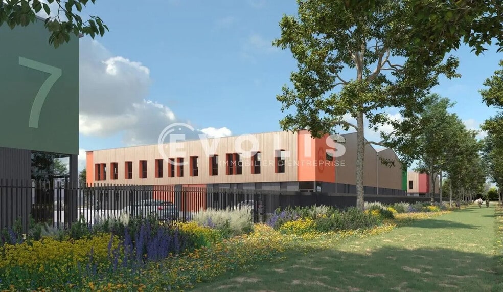 Flex in Limeil-Brévannes for sale - Building Photo - Image 2 of 7