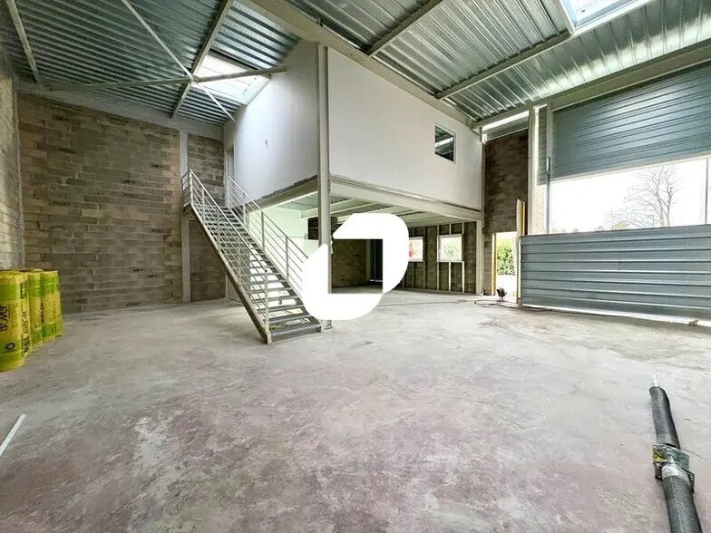 Flex in Plaisir for sale - Interior Photo - Image 1 of 7