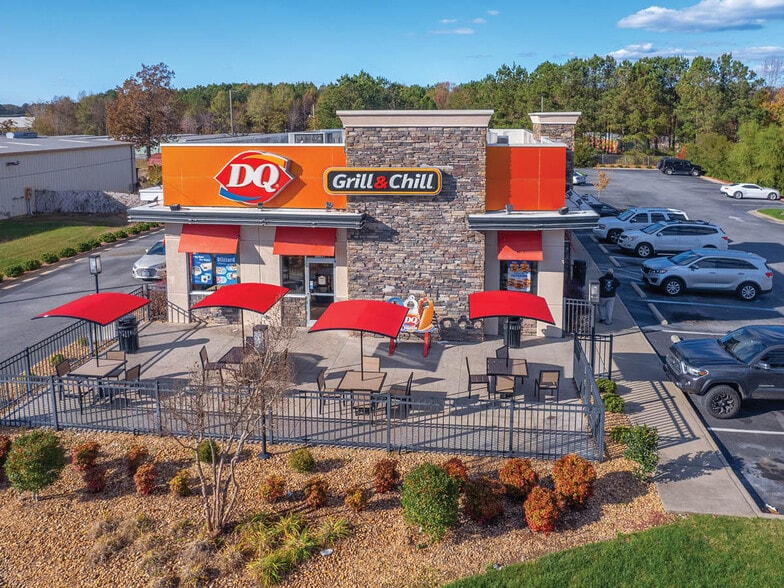 1418 Armory Dr, Franklin, VA for sale - Building Photo - Image 1 of 1