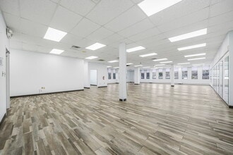 1 Lethbridge Plz, Mahwah, NJ for lease Interior Photo- Image 2 of 13