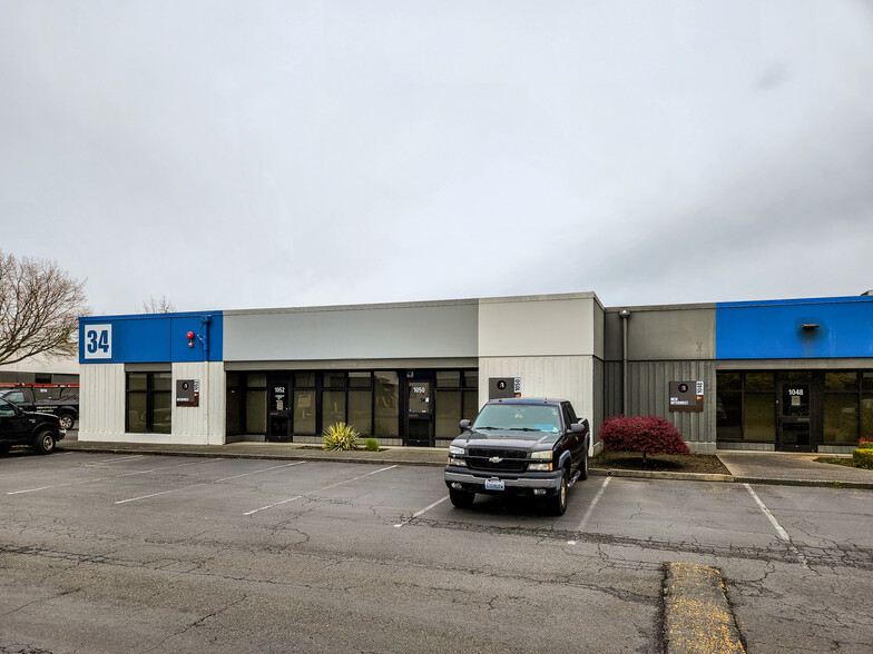 1038 Industry Dr, Tukwila, WA for lease - Building Photo - Image 2 of 6