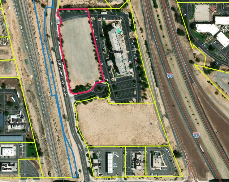 Redondo Center Dr, Yuma, AZ for sale - Building Photo - Image 1 of 3