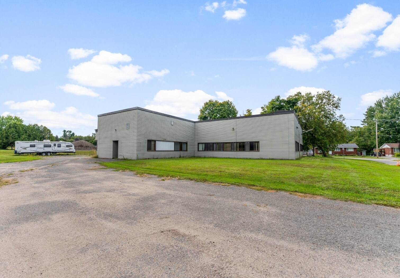 420 Rue Terry Fox, Bryson, QC for sale Building Photo- Image 1 of 2