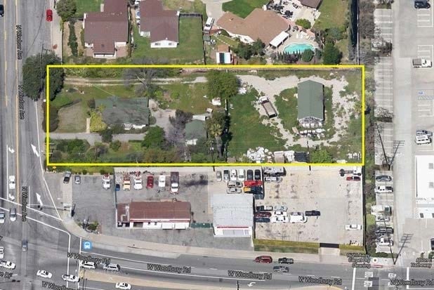 2214 Windsor Ave, Altadena, CA for sale - Aerial - Image 2 of 5