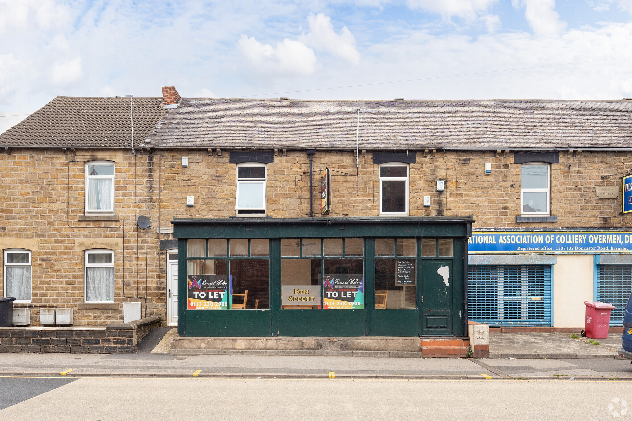 126 Doncaster Rd, Barnsley for sale Primary Photo- Image 1 of 1