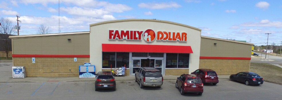 415-421 N Williams St, Mancelona, MI for sale - Building Photo - Image 1 of 1