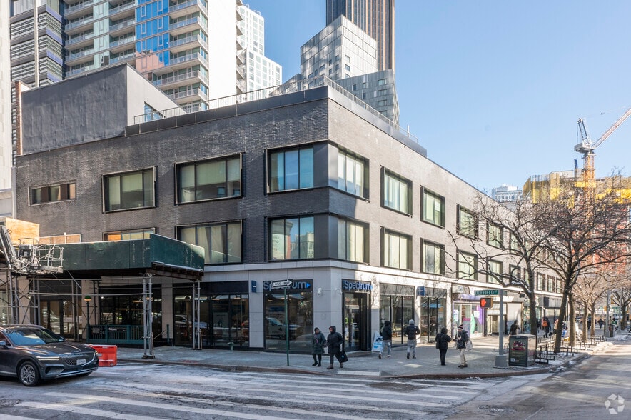 523-545 Fulton St, Brooklyn, NY for lease - Building Photo - Image 2 of 4