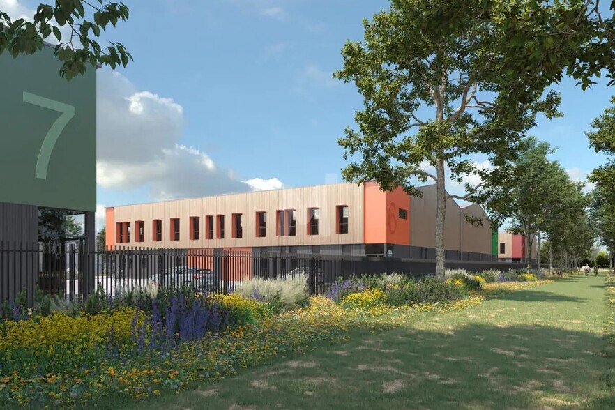 Flex in Limeil-Brévannes for sale - Building Photo - Image 2 of 7