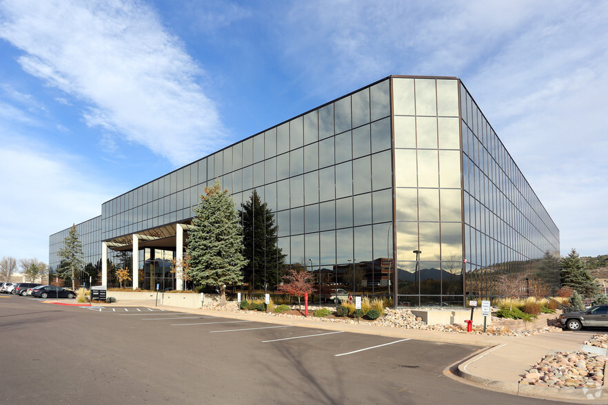 5755 Mark Dabling Blvd, Colorado Springs, CO for lease - Building Photo - Image 1 of 15