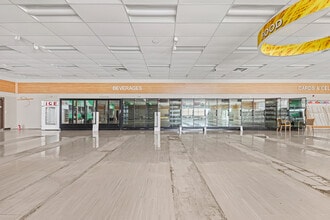 4042 Cleveland Ave SW, Canton, OH for lease Interior Photo- Image 2 of 11