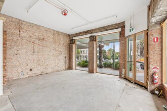 123 Fitzroy St, St Kilda for lease Interior Photo- Image 2 of 5