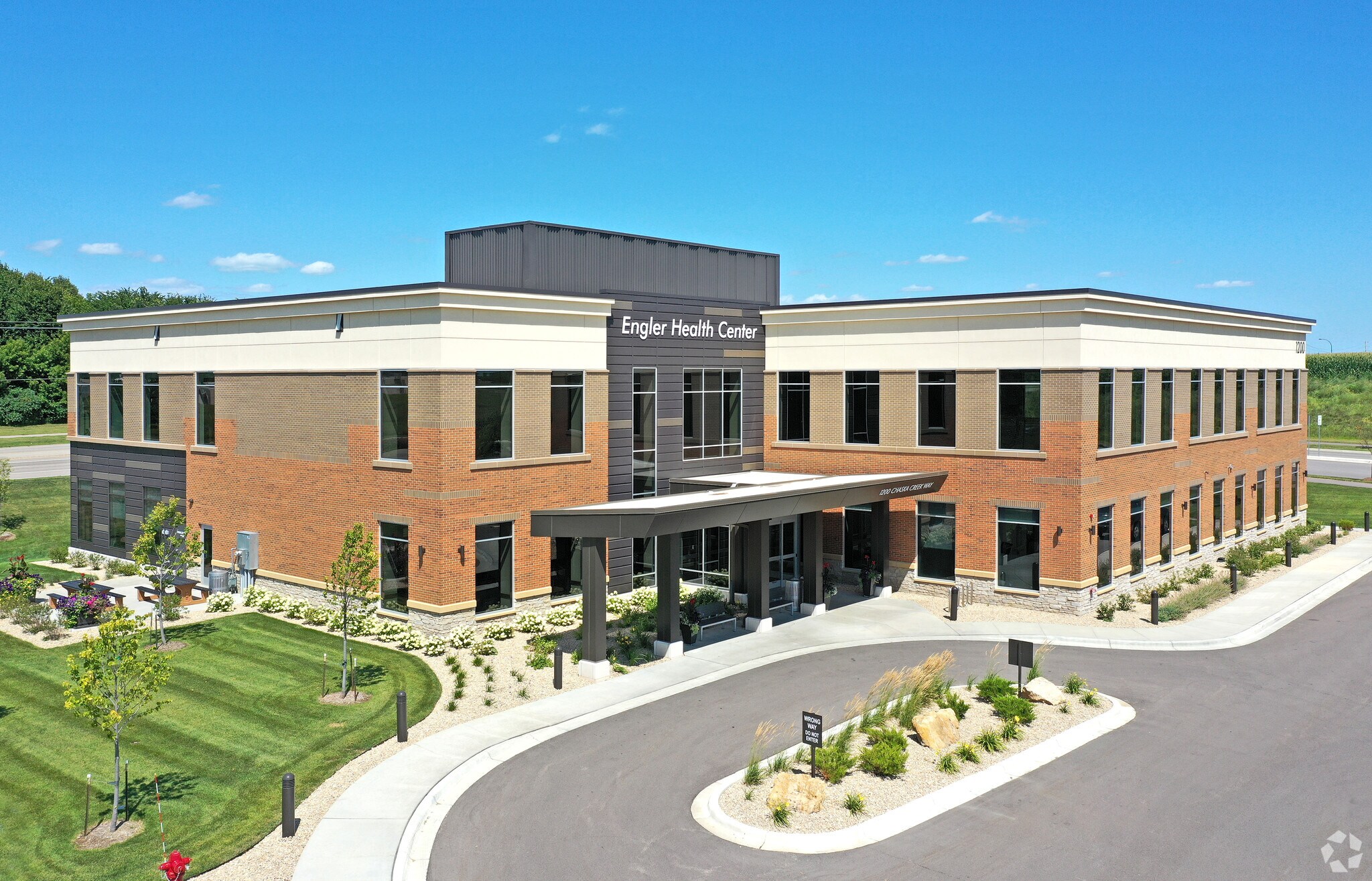 1200 Chaska Creek Way, Chaska, MN for sale Primary Photo- Image 1 of 1