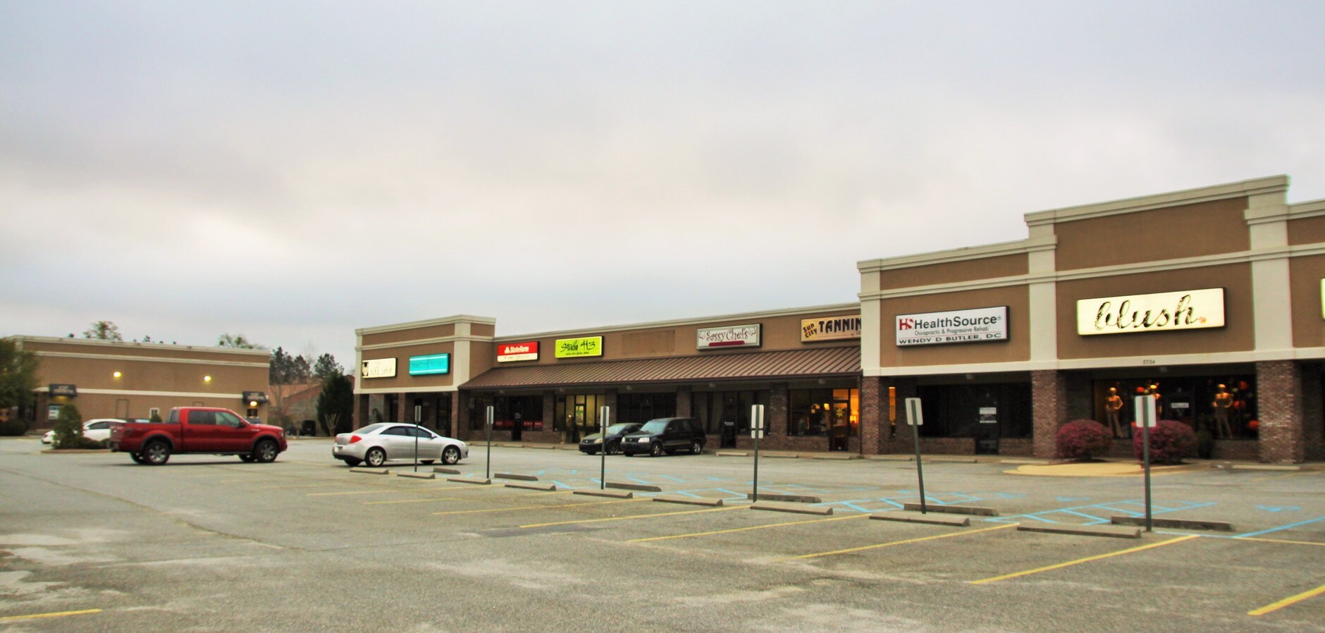 2734 Ledo Rd, Albany, GA 31707