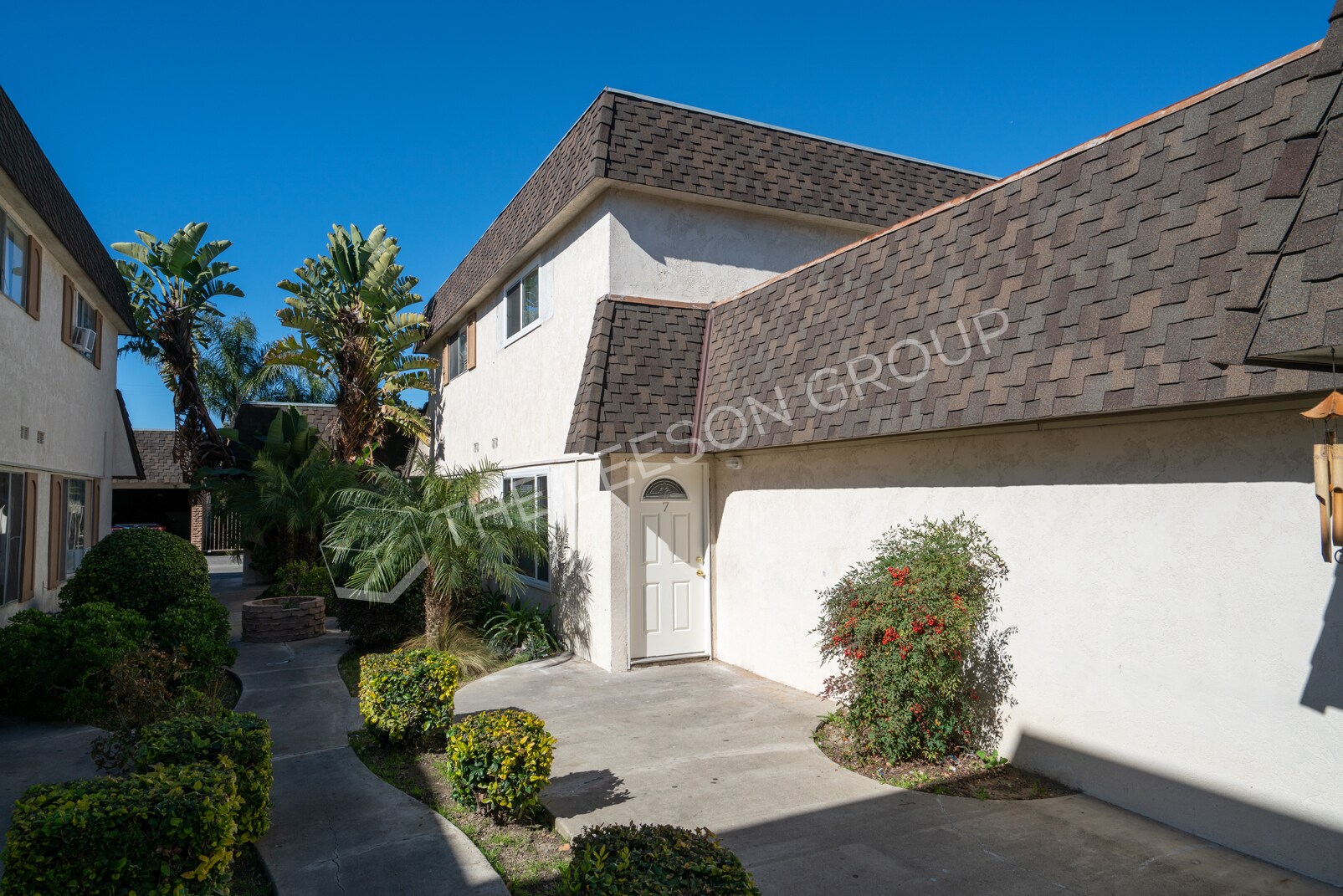 927 S Webster Ave, Anaheim, CA 92804 French Quarter Apartments