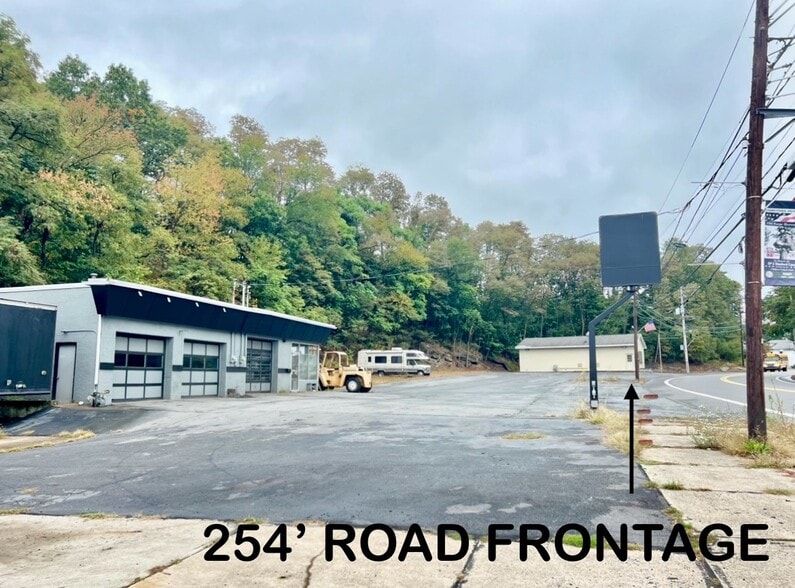 211 N Main St, Old Forge, PA for sale - Primary Photo - Image 1 of 1