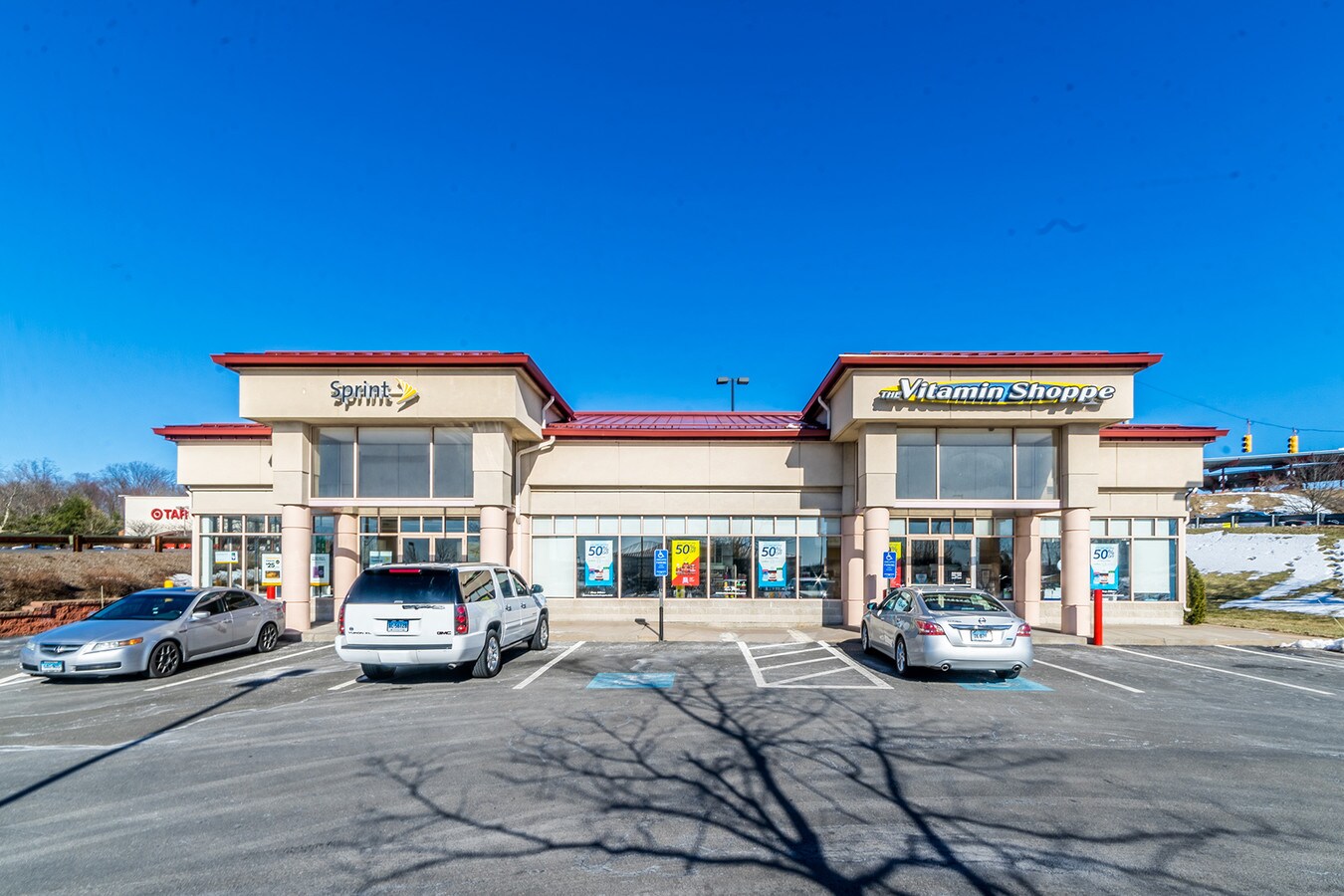 105 Buckland Hills Dr, Manchester, CT 06042