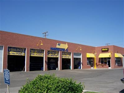 1700 24th St, Bakersfield, CA for lease - Building Photo - Image 2 of 4