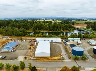 More details for 810 S 2nd St, Harrisburg, OR - Industrial for Sale