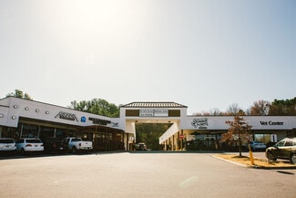 More details for 1320-1554 N College Ave, Fayetteville, AR - Retail for Lease