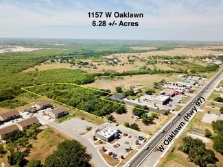 More details for 1157 W Oaklawn Rd, Pleasanton, TX - Land for Sale