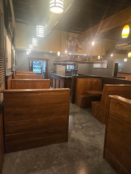 1386 N Fremont Ave, Baltimore, MD for lease - Interior Photo - Image 3 of 3