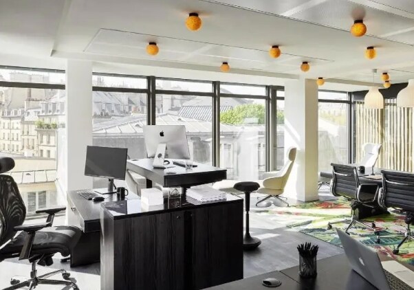Coworking Space in 18 Rue De Courcelles, Paris for lease Interior Photo- Image 1 of 1