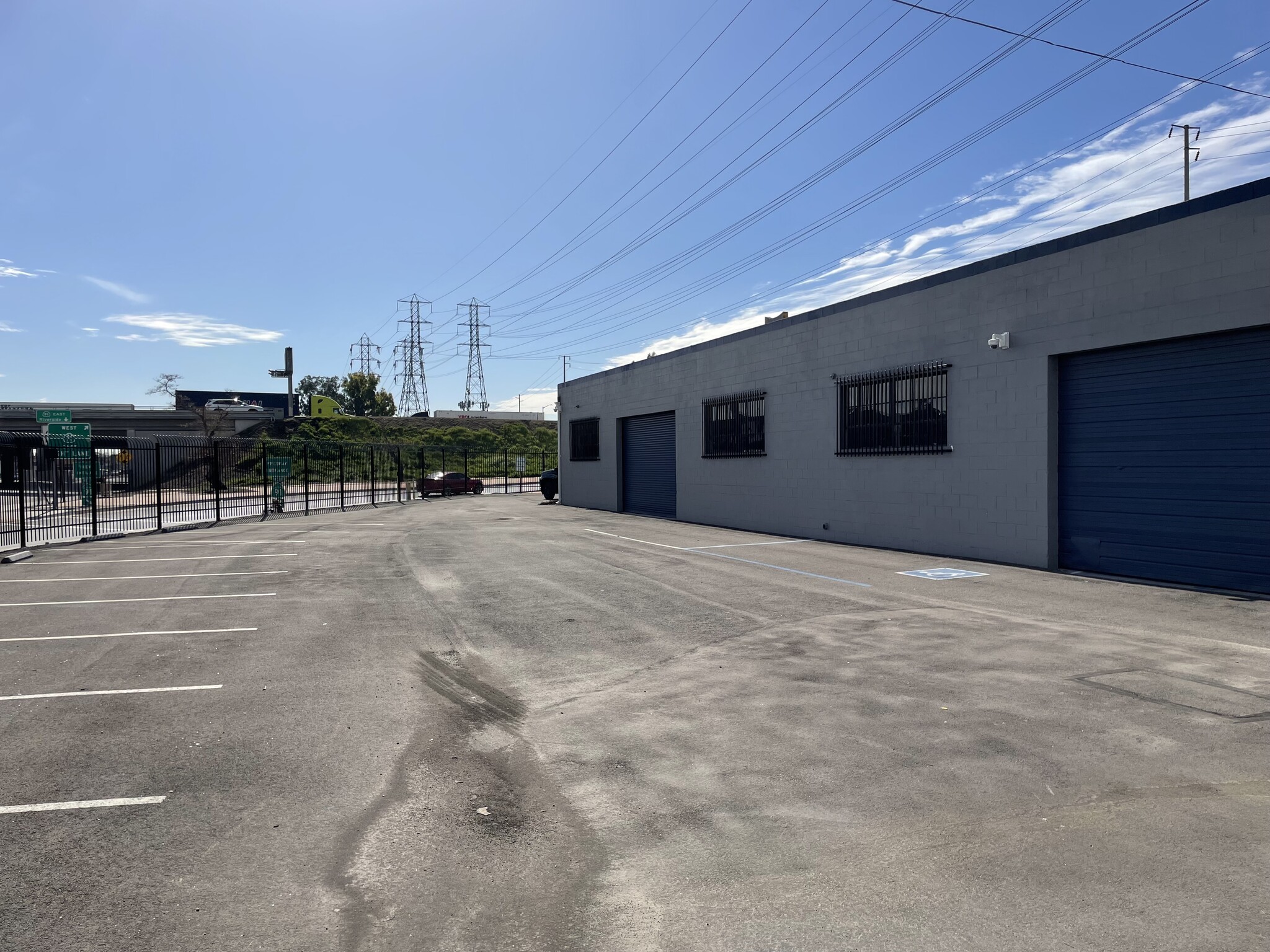 17115 Lakewood Blvd, Bellflower, CA for lease Building Photo- Image 1 of 8